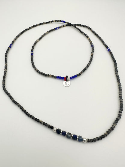 Bracelet ou collier sur élastique en facettes de bohème et lapis lazuli