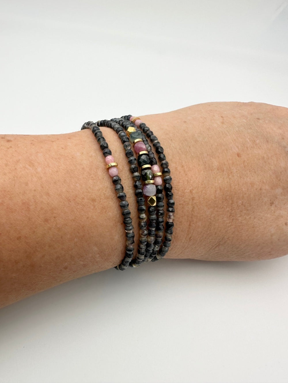 Mon CaJouX 5 rangs 2 en 1 Collier ou Bracelet Femme, gris et Tourmaline