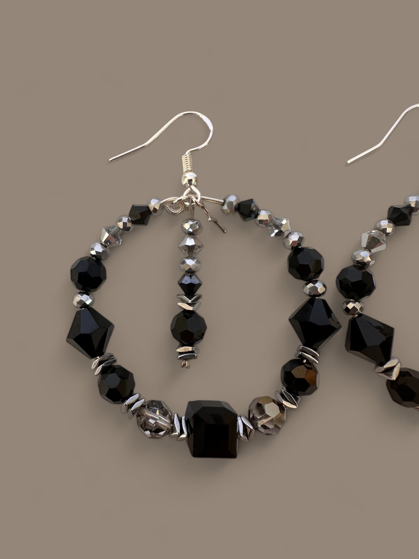 bijoux cajoux creoles argent 925 et cristal noir